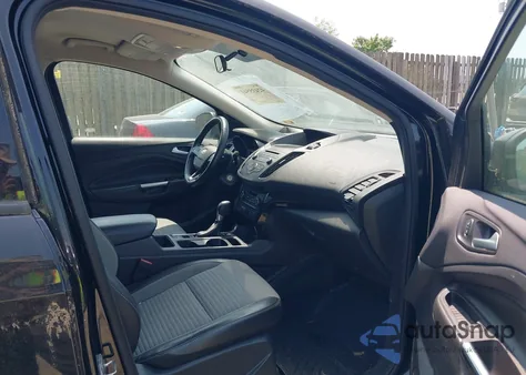 2018 Ford Escape Se из США, поврежденный, VIN 1FMCU9GD0JUB01561